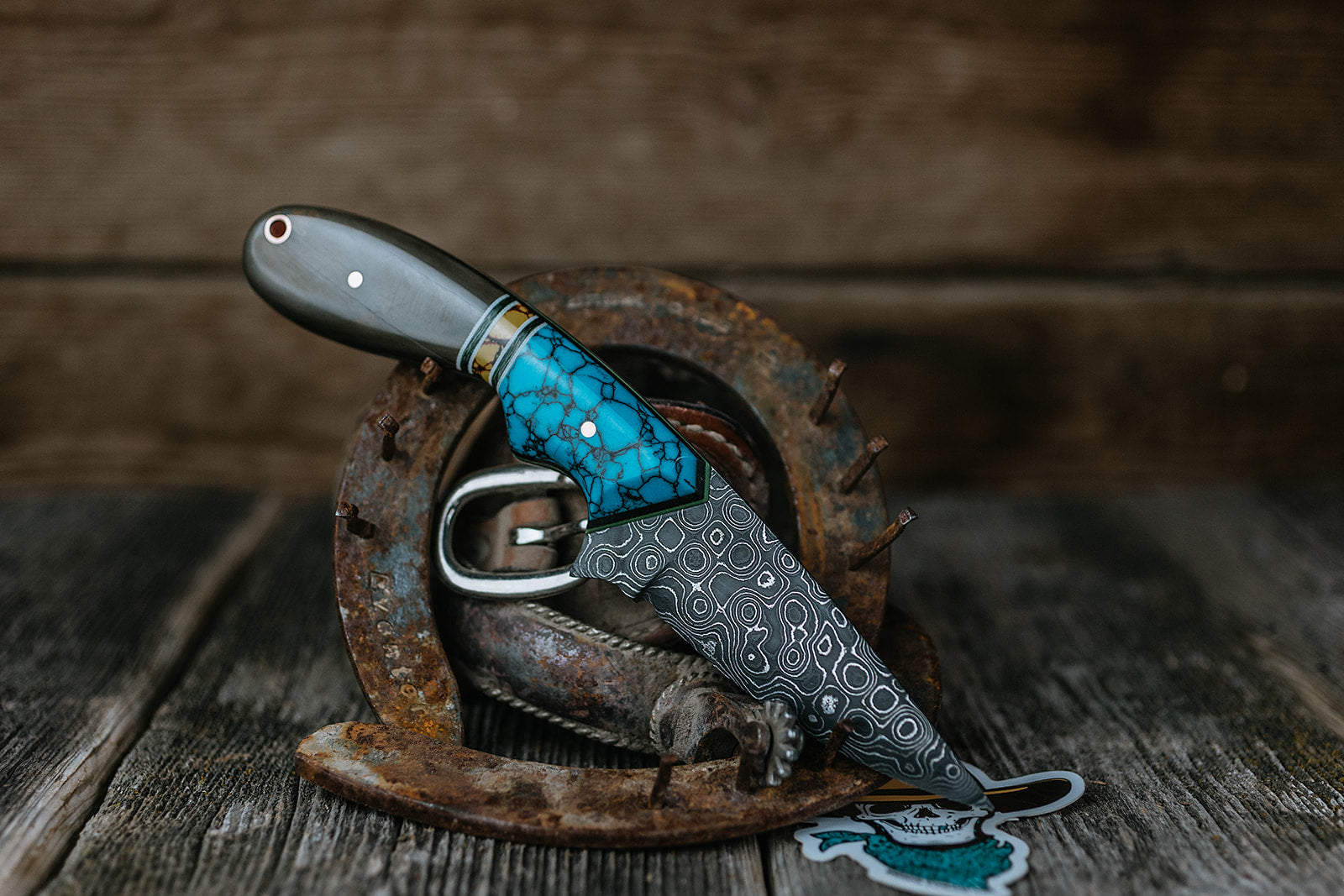 Stetson forge maverick style knife with pattern weld damascus blade and segmented handle