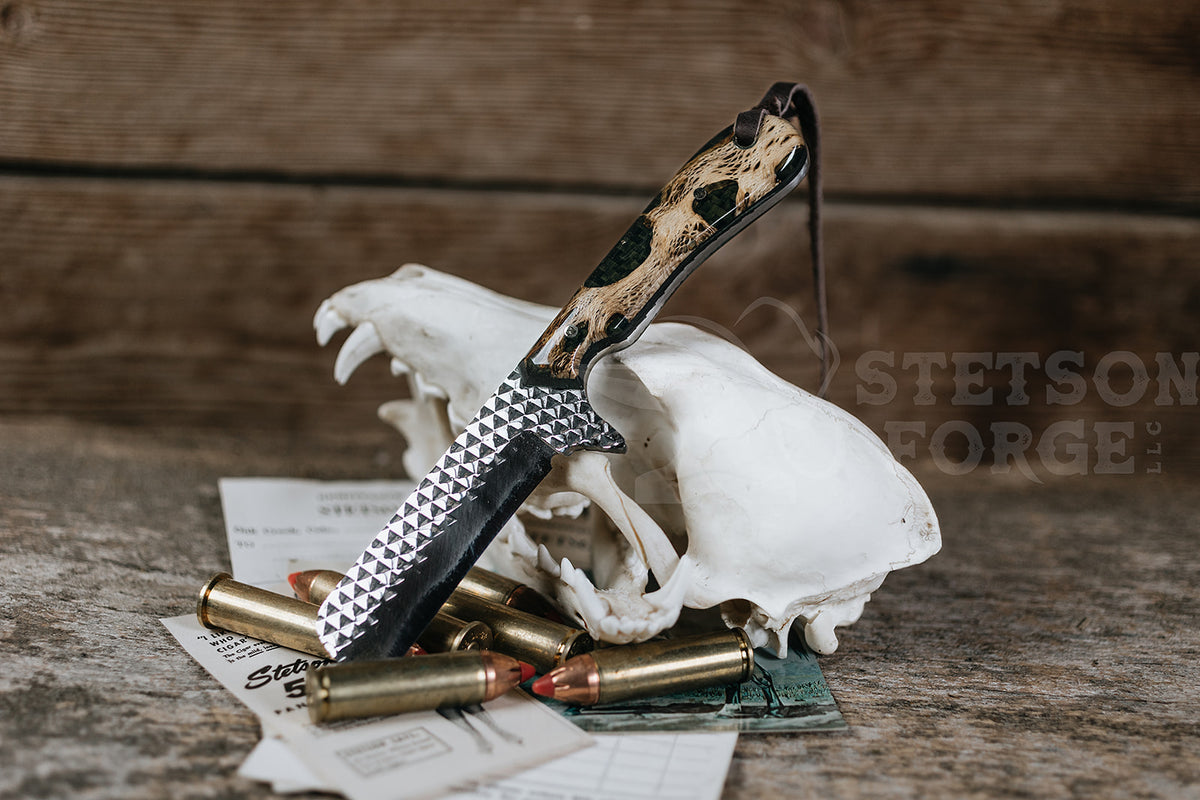 BONUS BLADE: Carbon Cholla Bull Cutter
